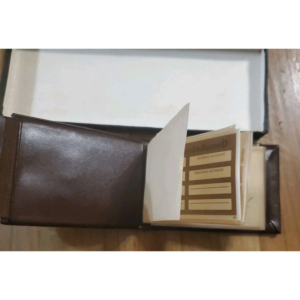 Vintage Cameo Vu-All Wallet Dark Brown Leather Men's Bifold